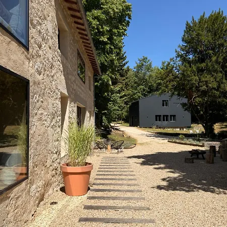 La Maison Noire De Fontbelle