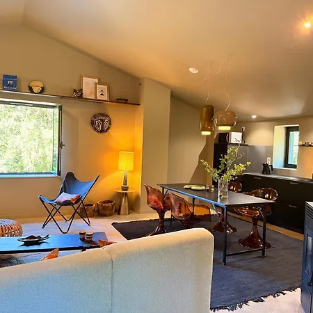 La Maison Noire De Fontbelle